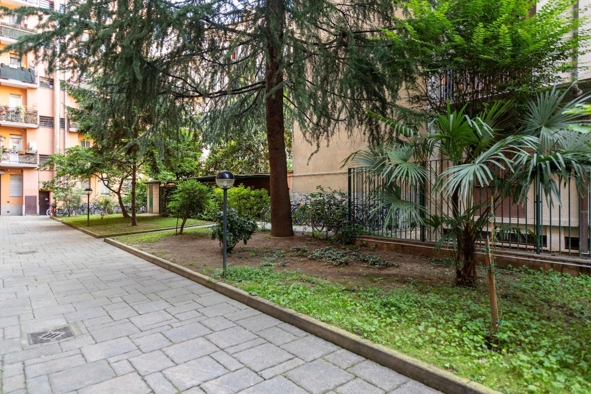 Apartment Caracciolo, 28 - Ampio Per 5, Posizione Perfetta Milan